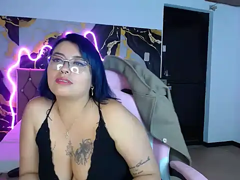 xxxEffy-'s cam snapshot