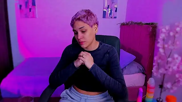 Charlee_pink's cam snapshot