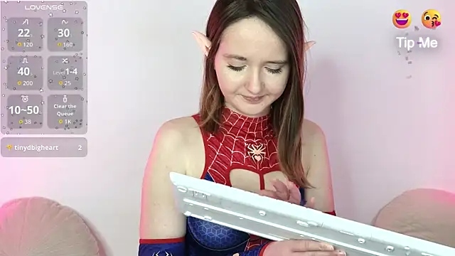 AlexsisFaee's cam snapshot