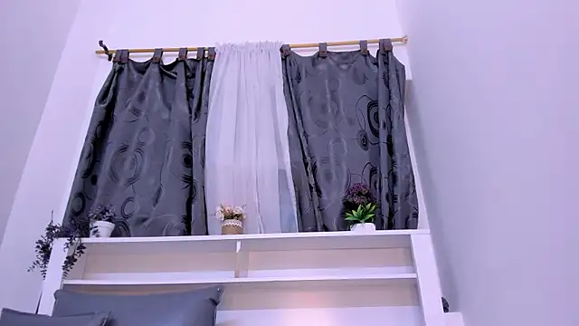 Mistt_Mia's cam snapshot