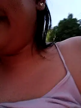 virgin_cunt's cam snapshot