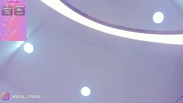 emma_collins_18's cam snapshot