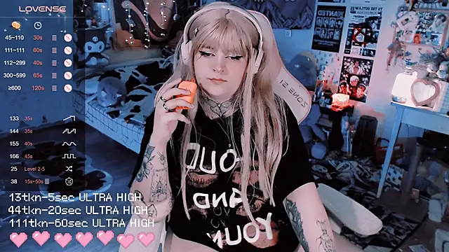 noori__hope's cam snapshot