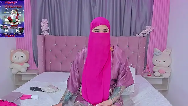 Nayla-Mouna's cam snapshot