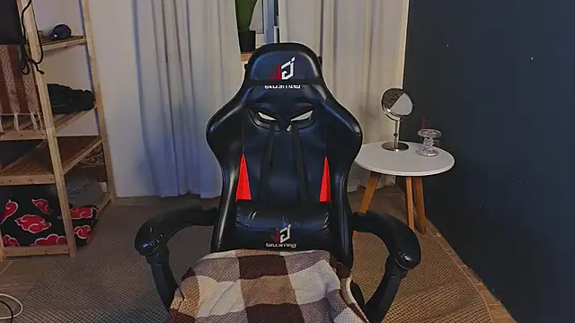 too_sexxxy's cam snapshot