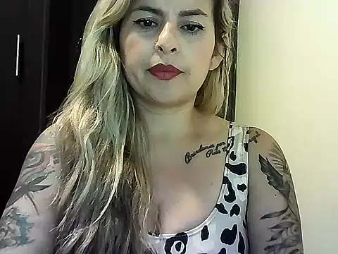 Valery__Rouse_'s cam snapshot