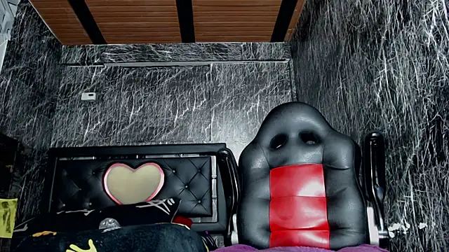 yordi_sandler2's cam snapshot