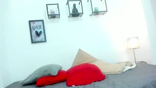 LindaWalker_'s cam snapshot