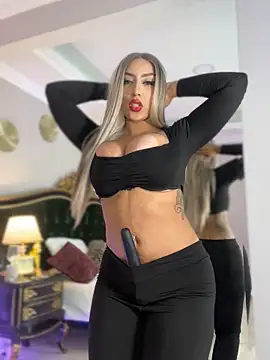 CourtneyRoses's cam snapshot