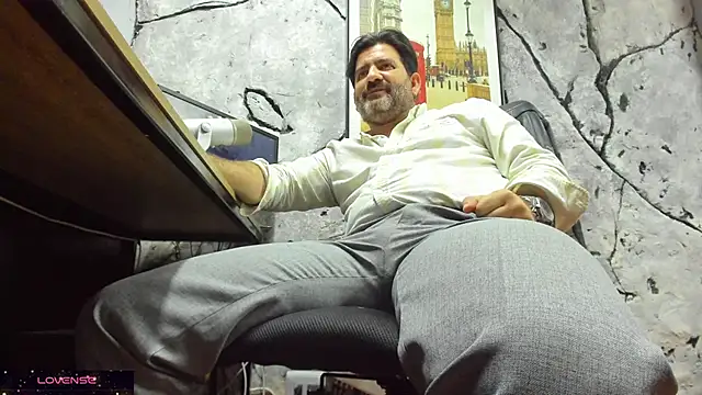 Maxi_thebig_daddy's cam snapshot