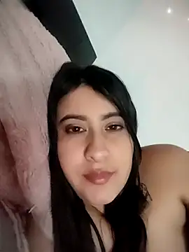 mialorents's cam snapshot