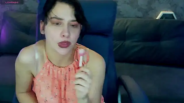 LiviaShy's cam snapshot