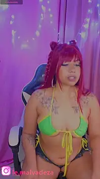 leonasafira's web cam