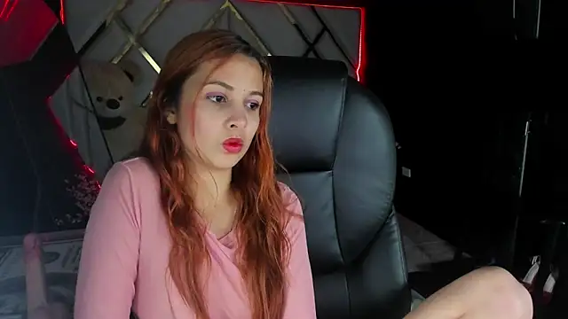 Paris_Petit's cam snapshot