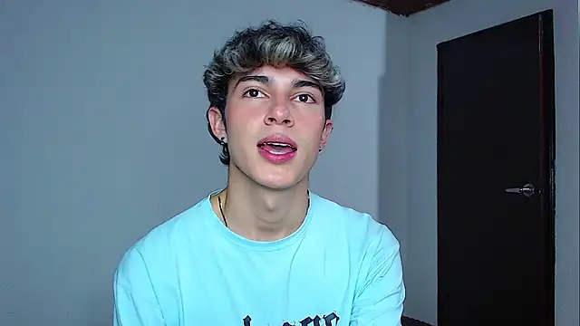 john_vichenso's cam snapshot