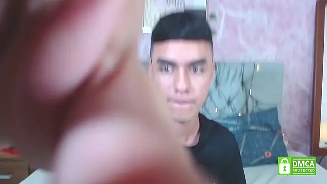 DUVAN_MONTES's cam snapshot