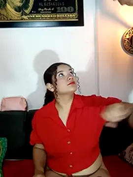 aaron_antonella_mds's cam snapshot