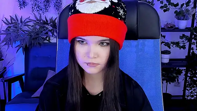 Elainebeness's cam snapshot