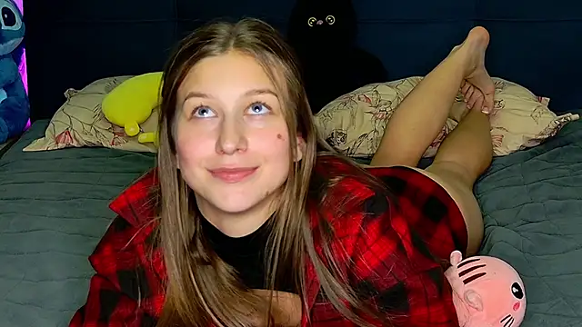 MissEmilyMiller's cam snapshot