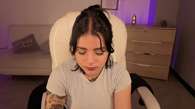 Nicole_Foxx_'s cam snapshot