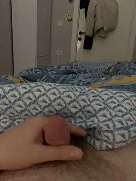 Erenn34's cam snapshot