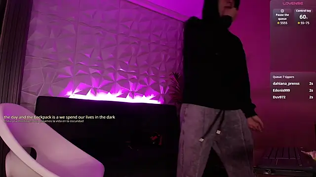 troy_rouge's cam snapshot