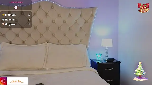 CarolineNasty's cam snapshot