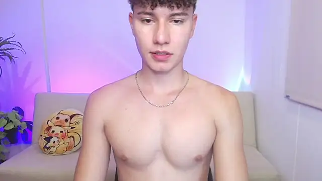 adrian_morelly's cam snapshot