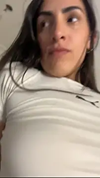 alessandra-a live sex cam