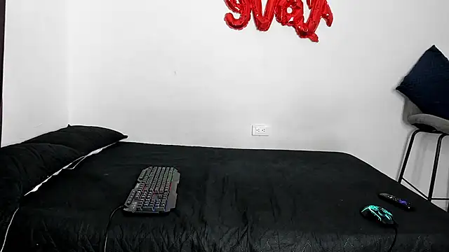 evanscollins's cam snapshot