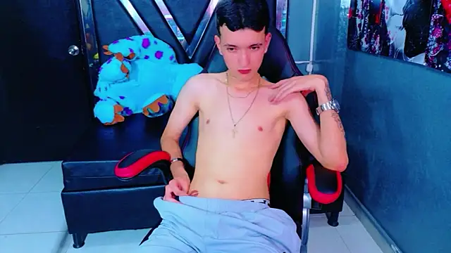 ErosWildBoy's cam snapshot