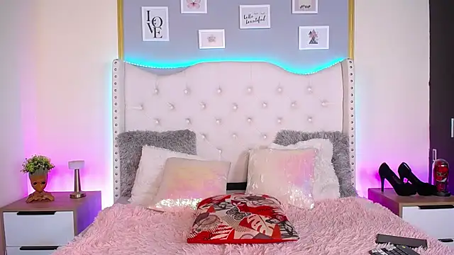 Dante_Ferrara2025's cam snapshot