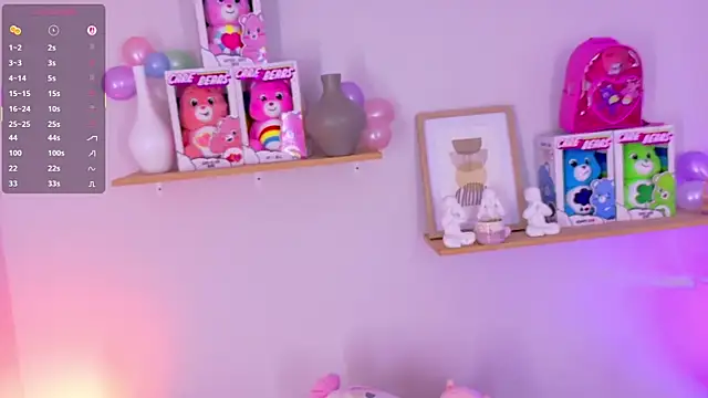 emily_bank's cam snapshot