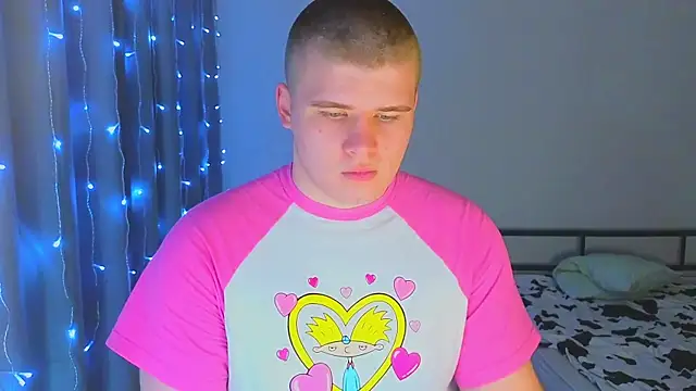 kittenmurr's cam snapshot