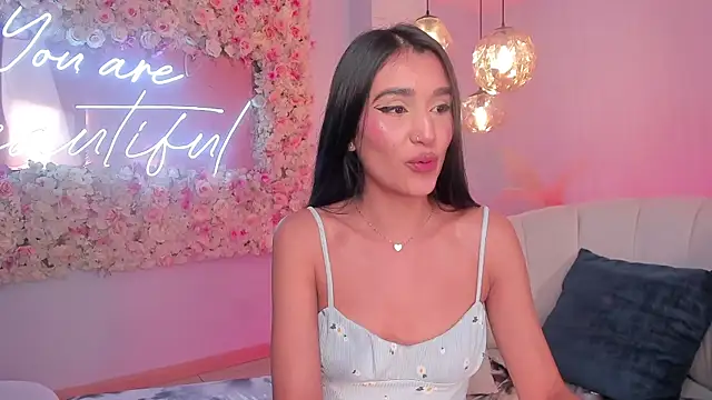 BellaCarteer_'s cam snapshot