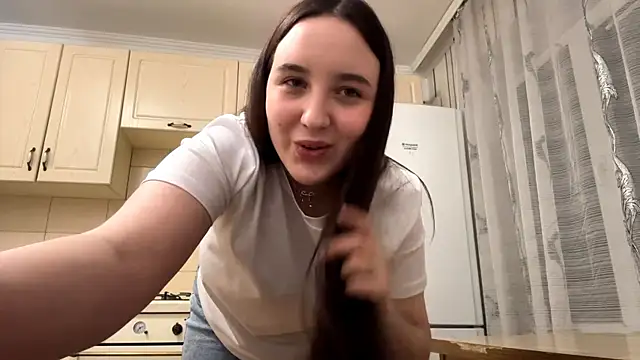 DaisyMolly's cam snapshot