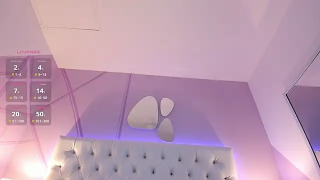 lunaa_hart's cam snapshot