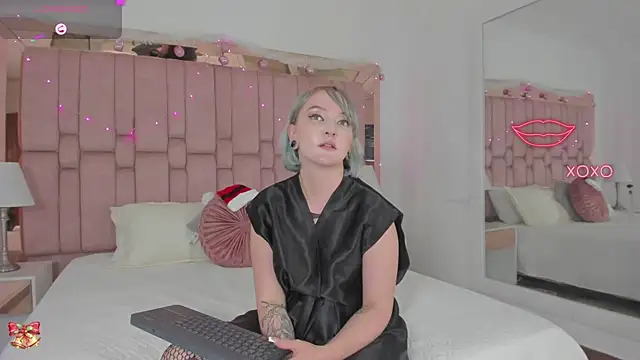 Scarletgod's cam snapshot