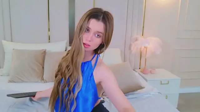 MarybethSnow's cam snapshot