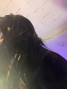 lucianaroy live sex cam