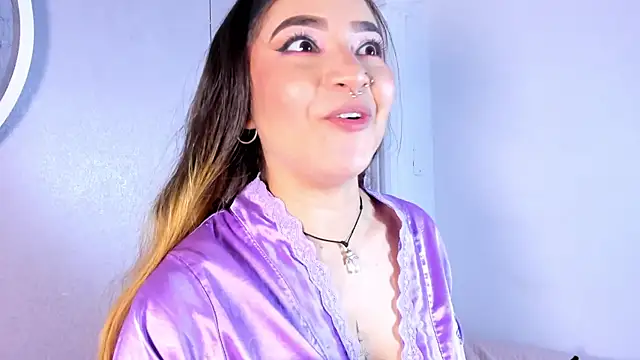 Shanntal_'s cam snapshot