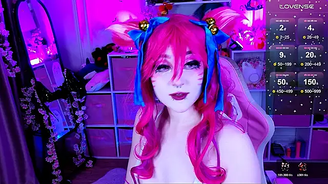 Aki__Ra live sex cam