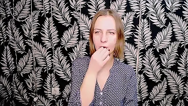 Peggy_f_'s cam snapshot