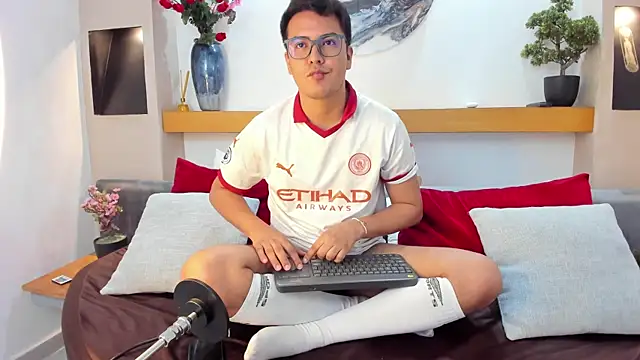 JohnBelRose's cam snapshot