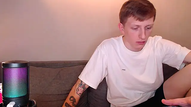 juliaanddima's cam snapshot