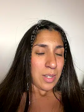 MaddyX__'s cam snapshot