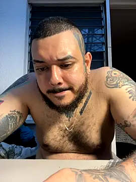 El_Titan1998 live sex cam