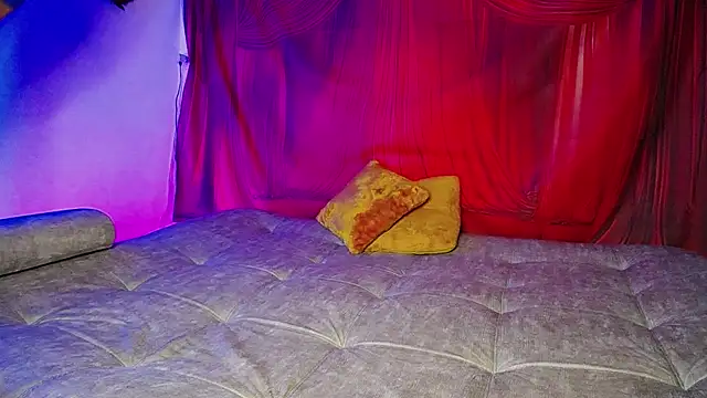 Caspian_Black1's cam snapshot