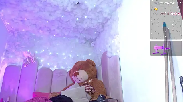 puca_ebony live sex cam