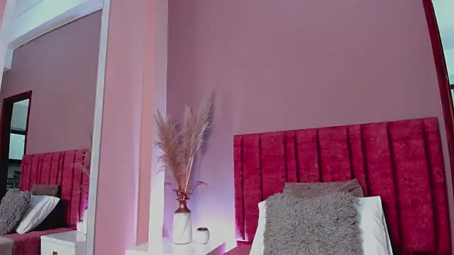 EloiseQuinn's cam snapshot